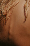 détails de la peau dorée